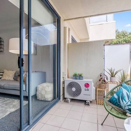 Апартаменты Cozy 1 Bedder In St Kilda With Balcony Мельбурн Экстерьер фото